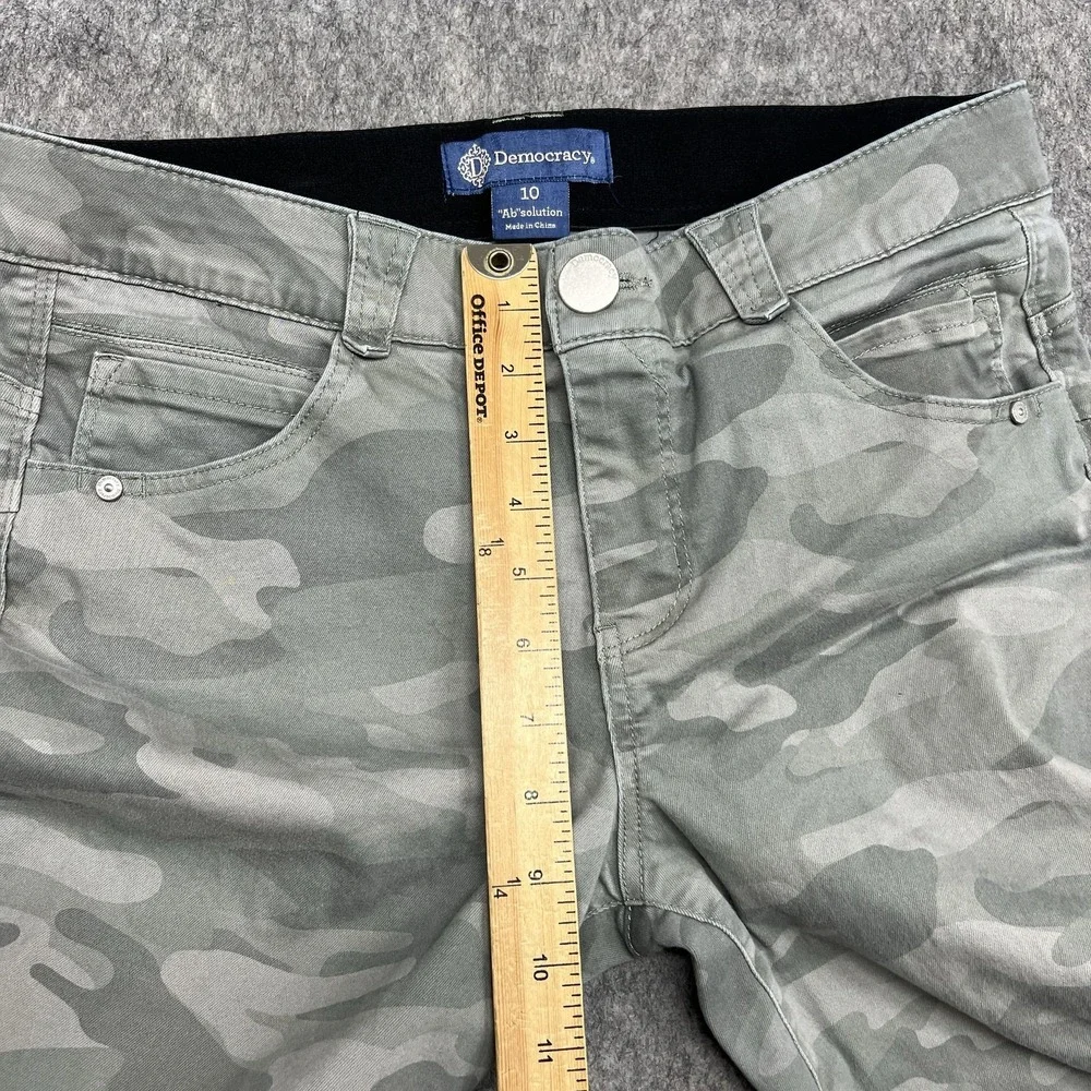 Democracy Ab Solution Jeans Womens 10 Green Camo Mid Rise Skinny Stretch 32x25 - Picture 12 of 16